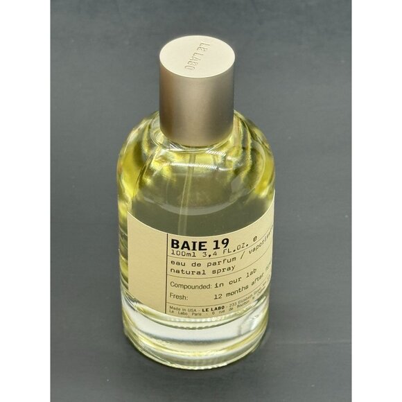 Le Labo Eau de Parfum Baie 19 - 3.4 oz - Picture 2 of 3